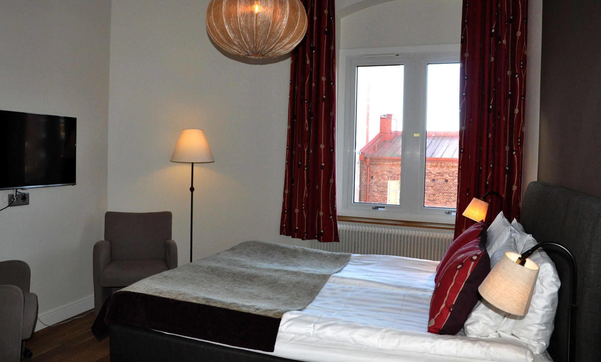 Home Hotel Norre Park Halmstad Exterior photo